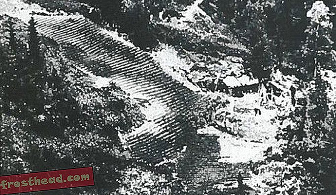 1980 के सोवियत टोही विमान से ल्योकोव्स होमस्टेड देखा गया।
