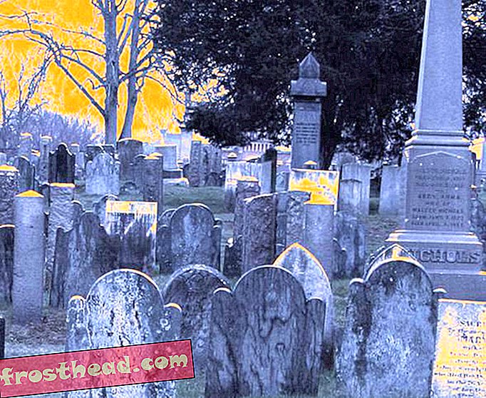 статии, изкуства и култура, история, пътувания, нас и Канада - Този гробен атлас показва къде да намерим почитаните починали