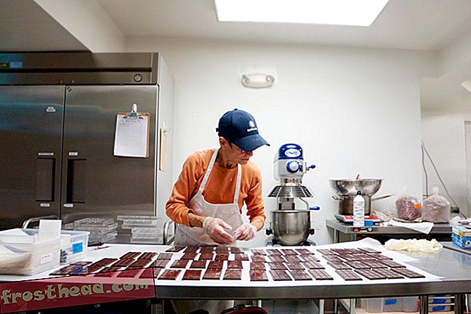 Οι κατασκευαστές σοκολάτας του Artisan της DC δείχνουν την γλυκιά εργασία της αγάπης