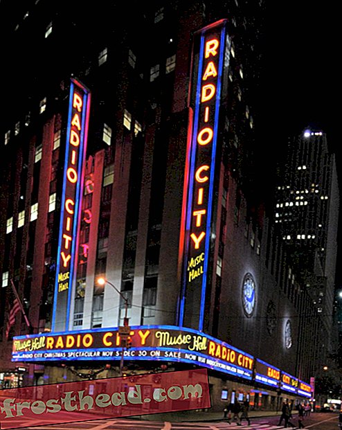 Encore, Encore: Blagovna znamka Broadway