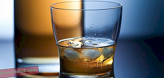 Artikel, Kunst & Kultur, Essen, Blogs, Essen und Denken, Technologie, Wissenschaft - Wie die Chemie den Unterschied zwischen Bourbon und einem Tennessee Whisky erklären kann