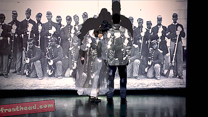 Ekskluzivno: oglejte si dinamično ponovno interpretacijo Joan Baez "Državljanske vojne"-članki, umetnost in kultura, glasba in film