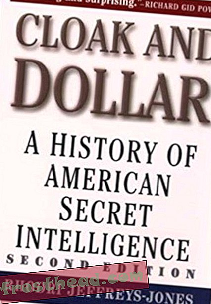 Reseñas de libros: Cloak and Dollar: A History of American Secret Intelligence