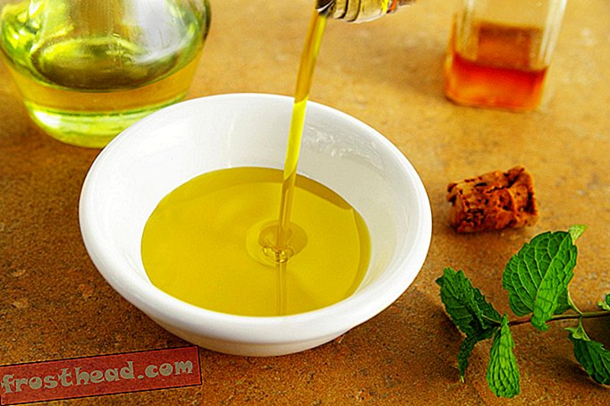 Co byste měli hledat při nákupu olivového oleje?