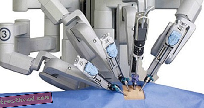 Bør vi falde ud af kærlighed med robotkirurgi?