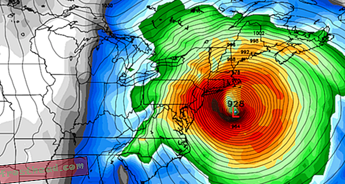Tropisk storm Sandy kunne bringe ekstremt vejr til østkysten til Halloween