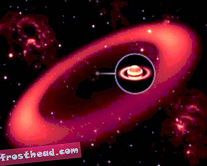 Saturni massiivne uues ringis ring