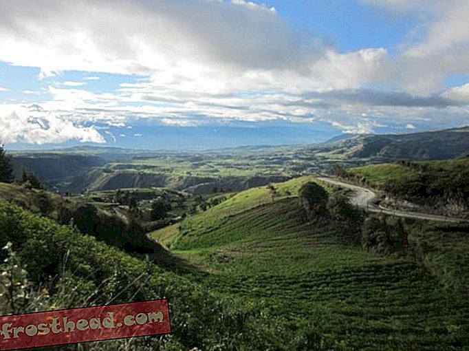 Vélo spectaculaire avenue des volcans de l'Équateur