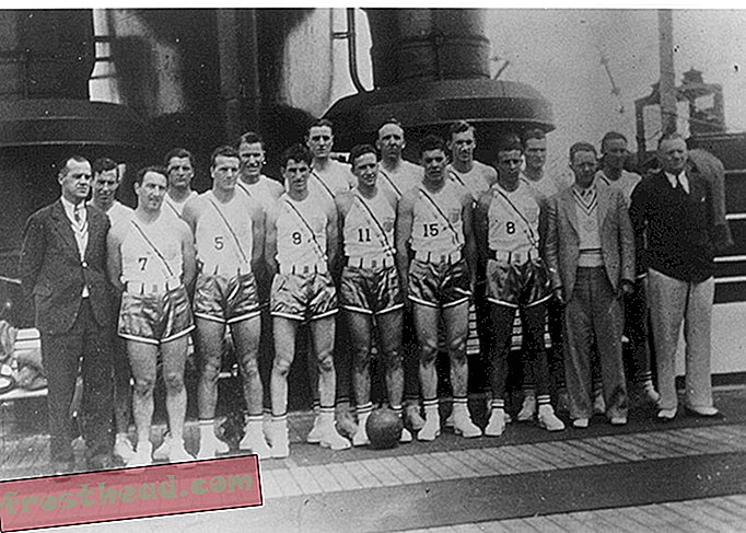 1936 - USA-olümpia-korvpall-team.jpg