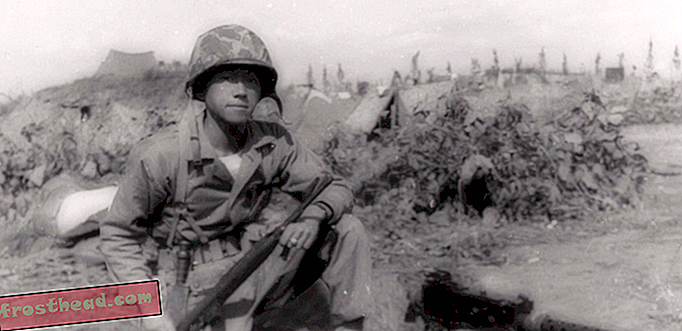 статии, история, история ни - Корейският герой от войната Курт Чеу-Ейн Лий, първият китайско-американски морски пехотинец, умира на 88 години