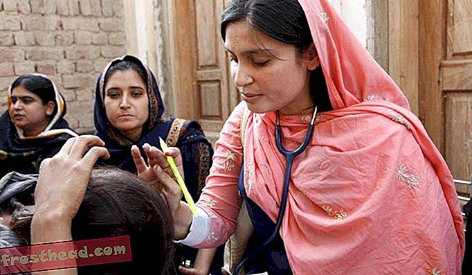 A erradicação da pólio precisa de voluntários dispostos.