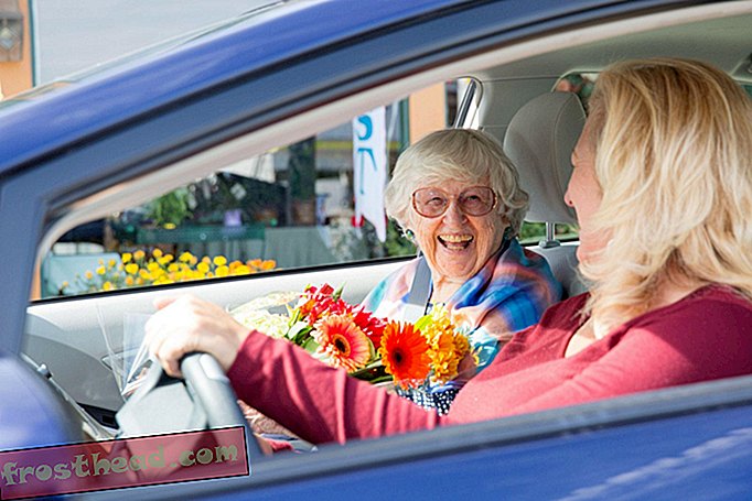 artikler, innovation, teknologi - Lyft og Uber ønsker at give gamle mennesker en tur