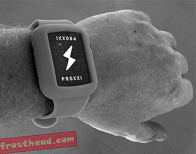 Proxxi-armband.jpg