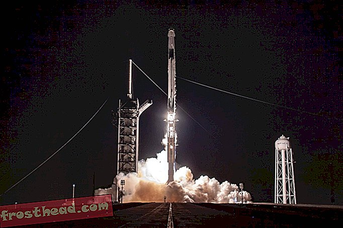 artikler, innovation, teknologi, videnskab, rum - Efter en vellykket testflyvning til den internationale rumstation ser SpaceX frem til lancering af astronauter