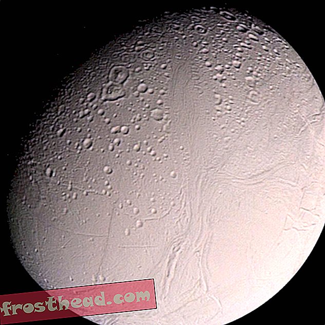 Enceladus.jpg
