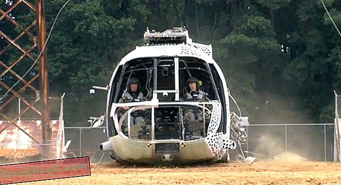 Se NASA Crash-Test en helikopter ved at droppe det