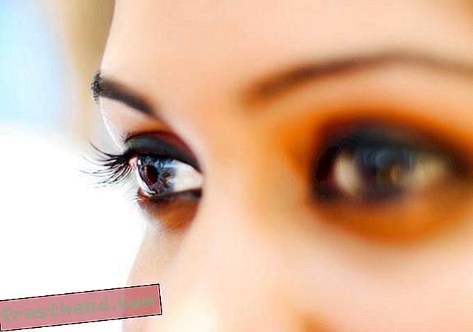 „Очни клетки“ се включва при контакт с очите, създавайте специални връзки с други