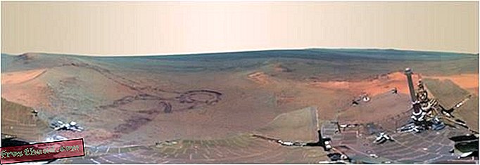 Tento panoramatický snímek Marsu