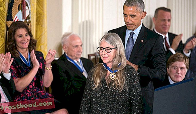 Pada 2016, Presiden Barack Obama menghadiahkan Hamilton Medal of Freedom, dan mencatat bahwa “teladannya berbicara tentang semangat penemuan Amerika.”