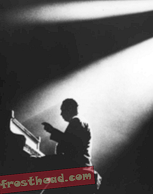 El famoso duque Ellington llamó a su trabajo, "música estadounidense", en lugar de jazz.