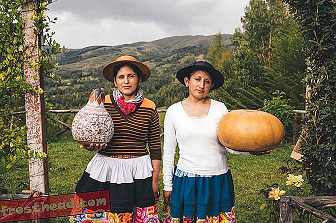 Een kijkje achter de Peruaanse kunst van het snijden van kalebassen
