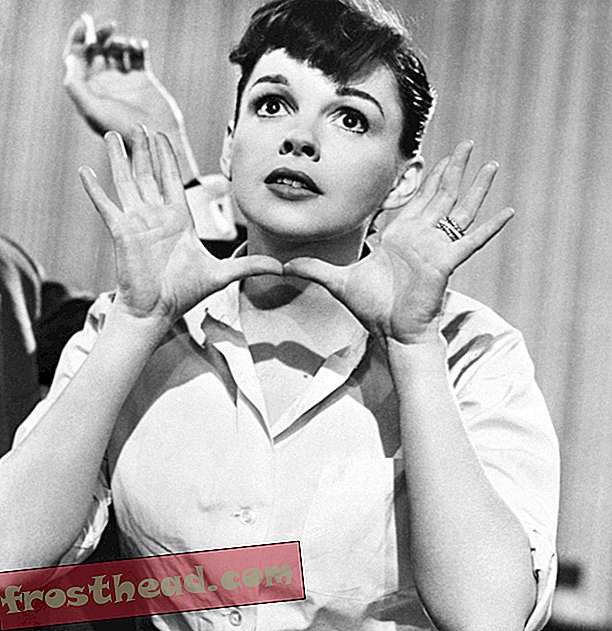 Boldog születésnapot Judy Garland - te készttél minket szeretni!