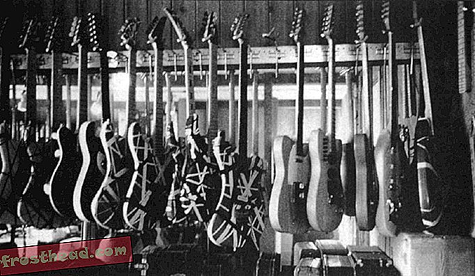 Noen få av Van Halens legendariske gitarer.