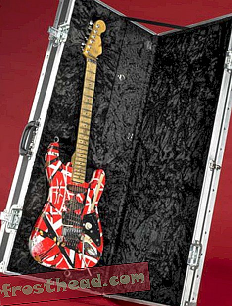 American History Museum danser natten væk med Van Halens guitar