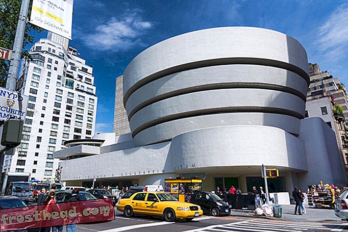 Qué saber sobre la controversia que rodea la exhibición de arte chino que llega al Guggenheim