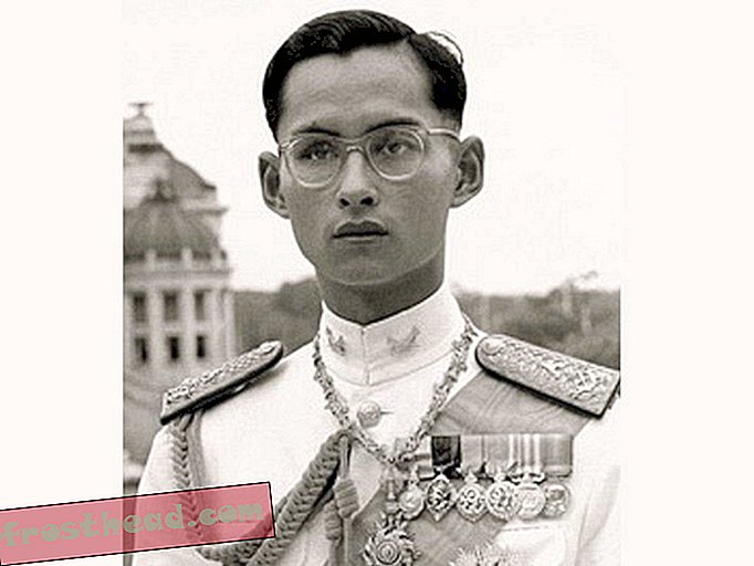 Шта сада знати да је краљ Тајланда умро