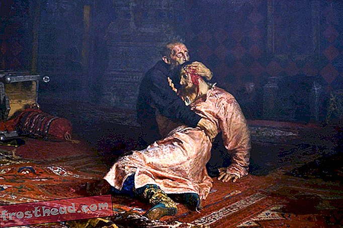 Un homme attaque la peinture d'Ivan le Terrible et blâme la vodka
