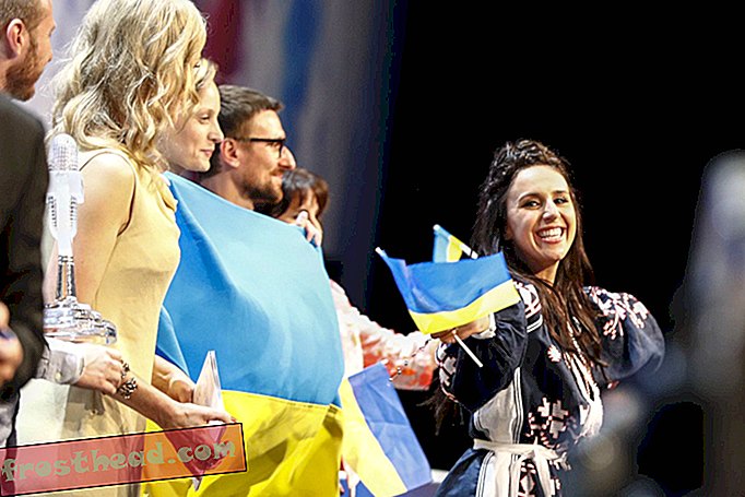 El concurso de canciones de Eurovisión estremece a Europa esta semana.  Así es como todo comenzó