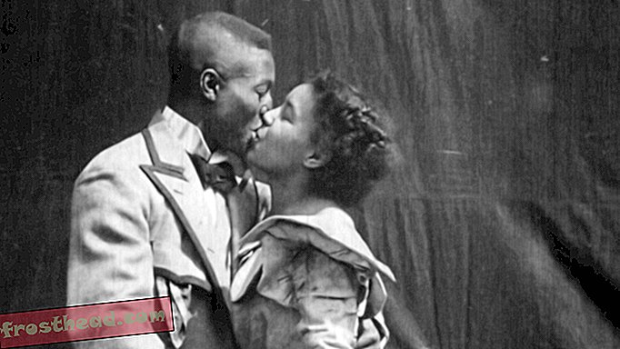 נמצא: התיאור הקולנועי המוקדם ביותר של זוג שחור מתנשק
