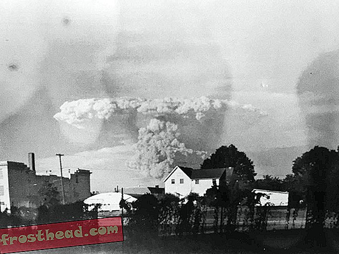Kamera odkriva slike izbruha Mount St. Helensa