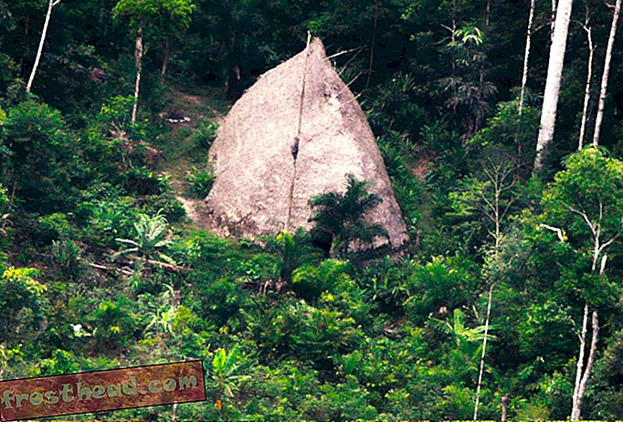 Droon jäädvustab kontaktivaba Amazoni hõimu esimesi pilte