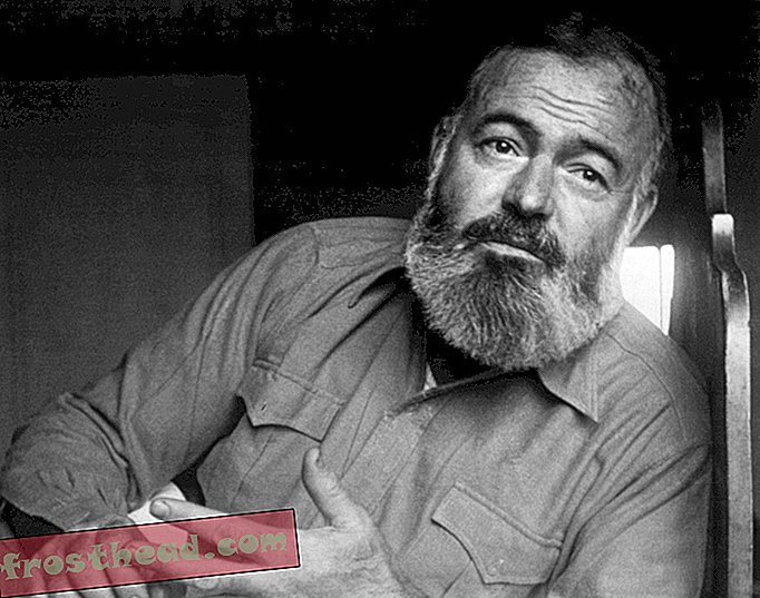 Smart News, Smart News Kunst & Kultur, Smart News Reisen - Ein Hemingway-Buch ist nach jüngsten Angriffen auf der Pariser Bestsellerliste gelandet