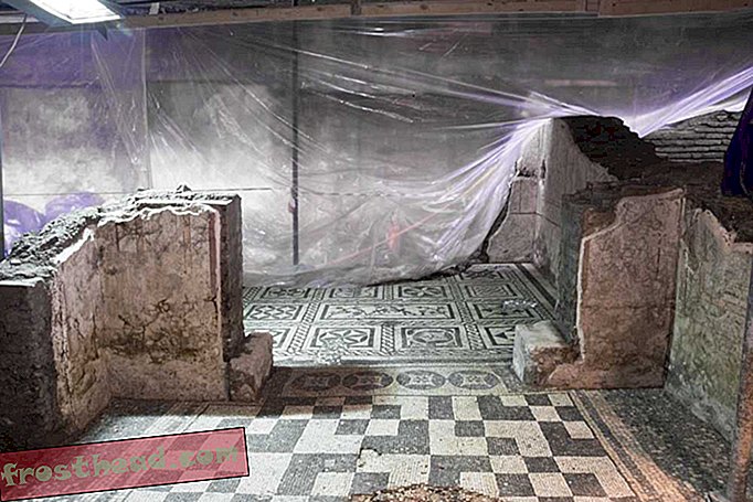 בנייה בקו הרכבת התחתית החדשה ביותר ברומא חושפת קבר של אוצרות עתיקים