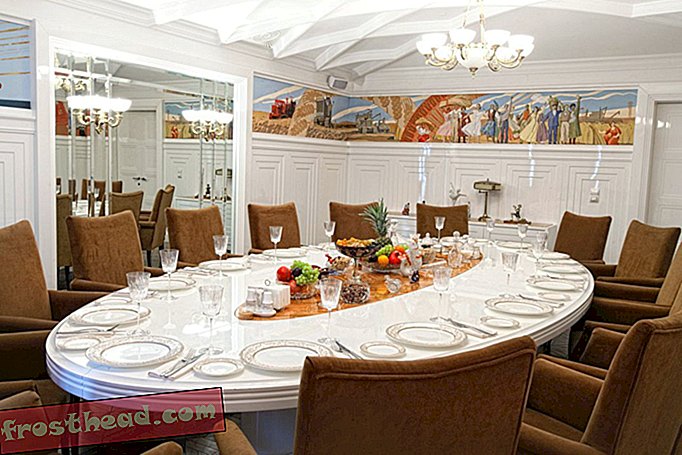 nouvelles intelligentes, nouvelles intelligentes arts et culture, nouvelles intelligentes histoire - Le restaurant préféré du KGB rouvre à Moscou