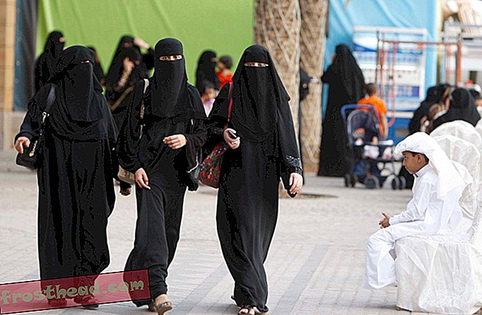 Утре саудитските жени ще гласуват за първи път