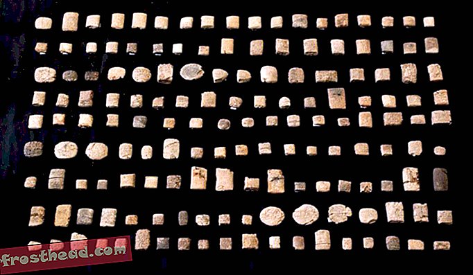 Hundredvis af artefakter, der blev plyndret fra Irak og Afghanistan for at blive repatrieret
