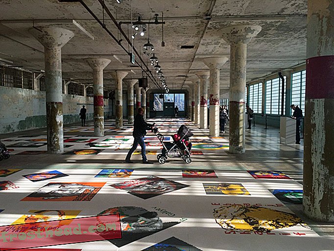 интелигентни новини, умни новини изкуства и култура - Ai Weiwei иска вашите Legos