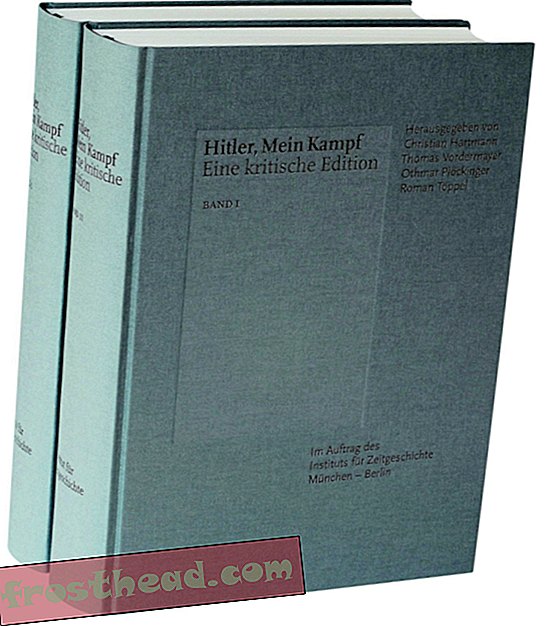 Tysklands kontroversielle nye version af 'Mein Kampf' er nu en bestseller