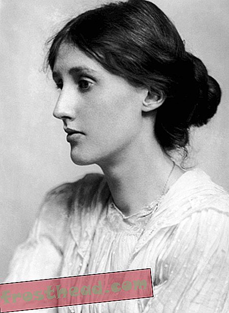 Kirjanduslikud ülestunnistused, mille autorid on Virginia Woolf, Margaret Kennedy Unearthed