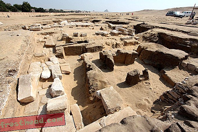 Temppelin jäännökset Ramses II: een löydettiin Kairosta
