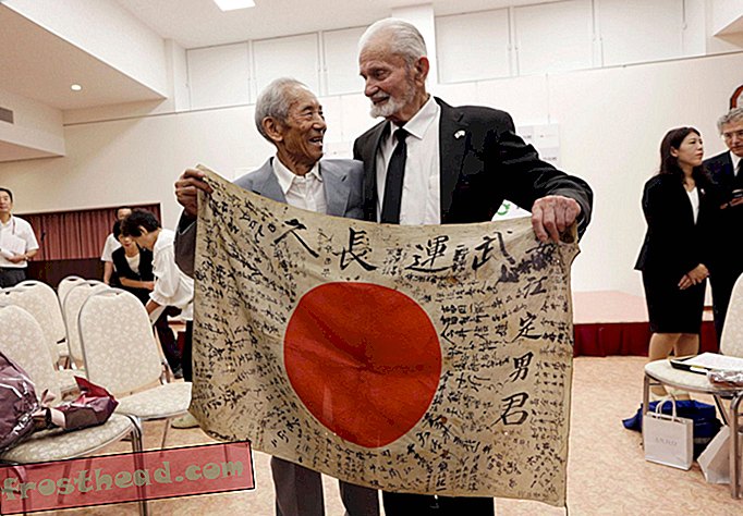 Amerikansk veteran vender tilbage til familien til den døde japanske soldat
