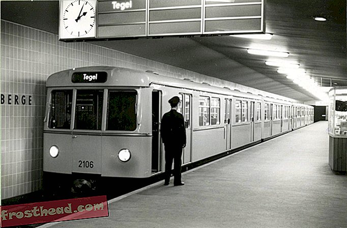 Voyez la guerre froide: les trains de Berlin sont remis en service