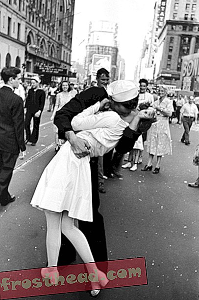 The Woman in the Iconic VJ Day Kiss Foto Meninggal di 92, Inilah Kisahnya