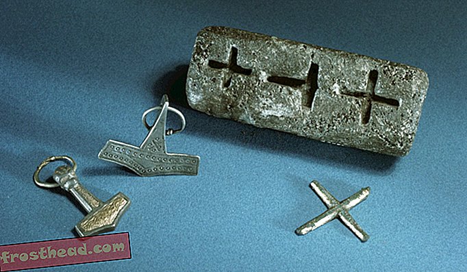 Kleine Viking-charmes vertegenwoordigen echt Thor's hamer