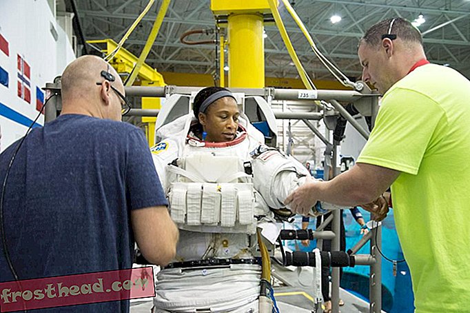Kansainvälinen avaruusasema toivottaa vihdoin tervetulleeksi mustan astronautin