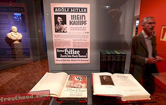 nouvelles intelligentes, histoire des nouvelles intelligentes et archéologie - Houghton Mifflin a autrefois poursuivi en justice un autre éditeur au nom de Hitler et Mein Kampf